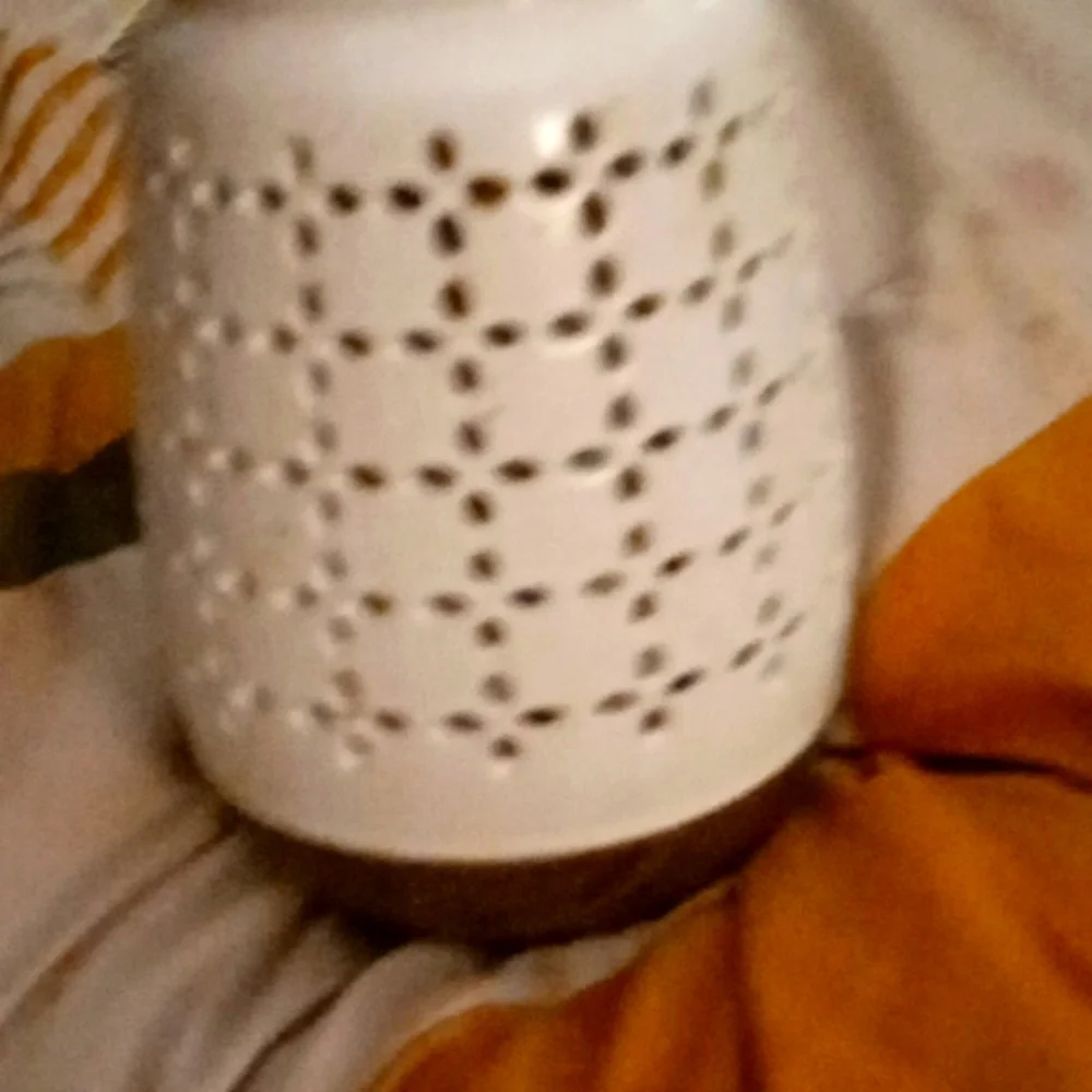 Diffuser - Picture 2 of 3